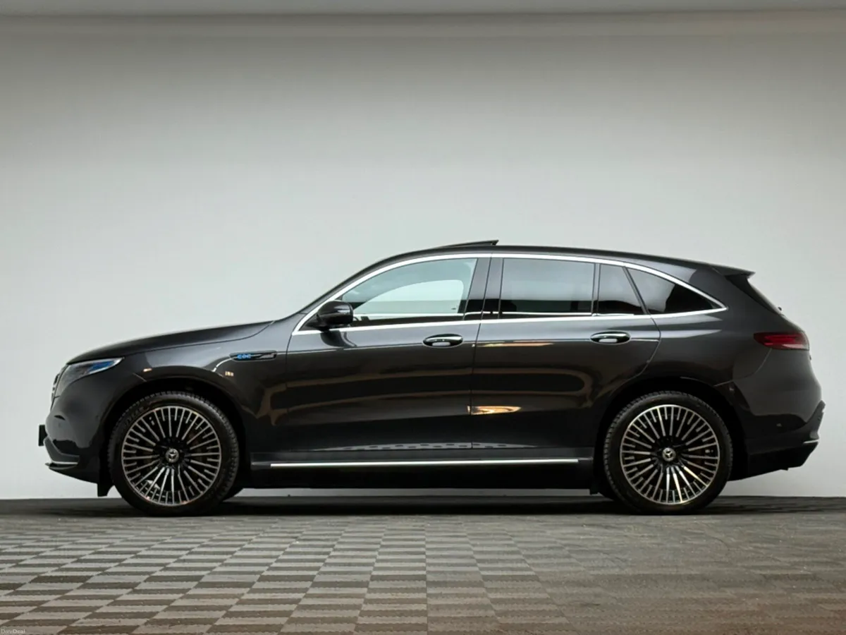 Mercedes-Benz EQC 400 AMG LINE PREM 4MATIC *SUNROO - Image 4