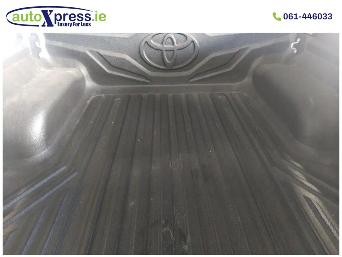 Toyota Hilux 4WD GR SPORT, 360 camera, Low mileage - Image 4