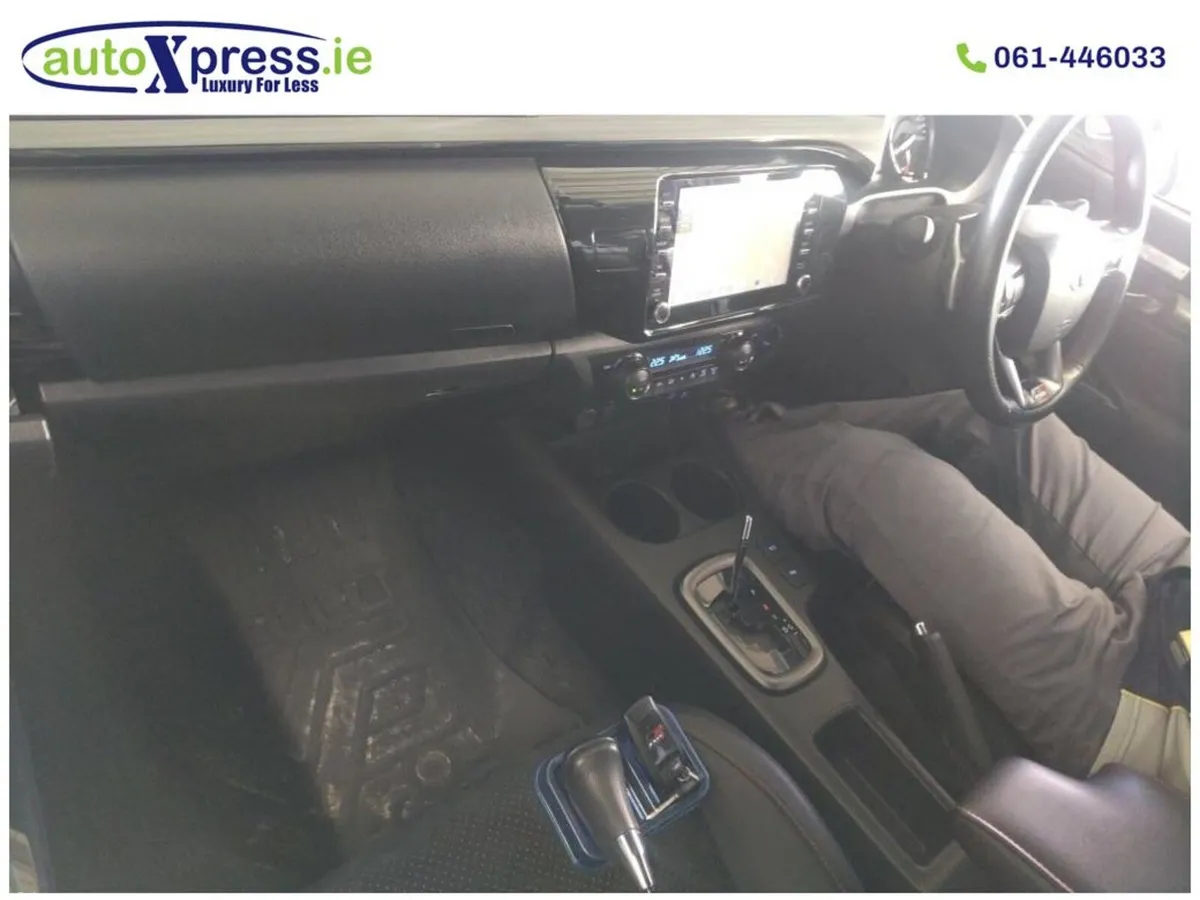 Toyota Hilux 4WD GR SPORT, 360 camera, Low mileage - Image 2