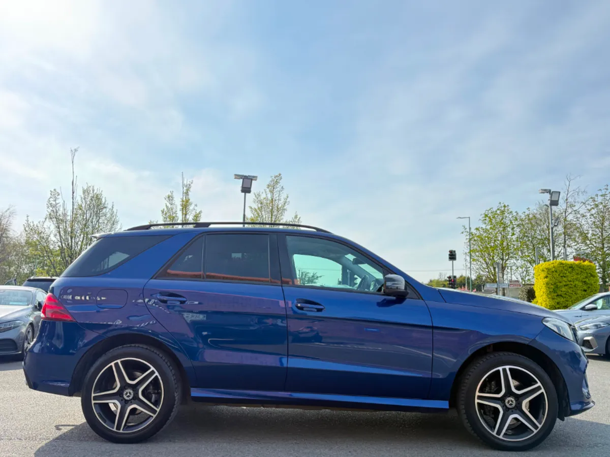 Mercedes-Benz GLE 250D AMG NIGHT EDITION 4MATIC *H - Image 4