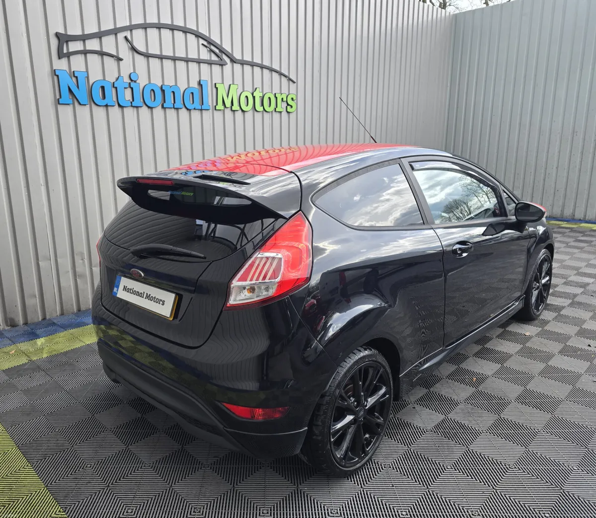 2017 Ford Fiesta ST-LINE 1.0 Petrol - Image 4