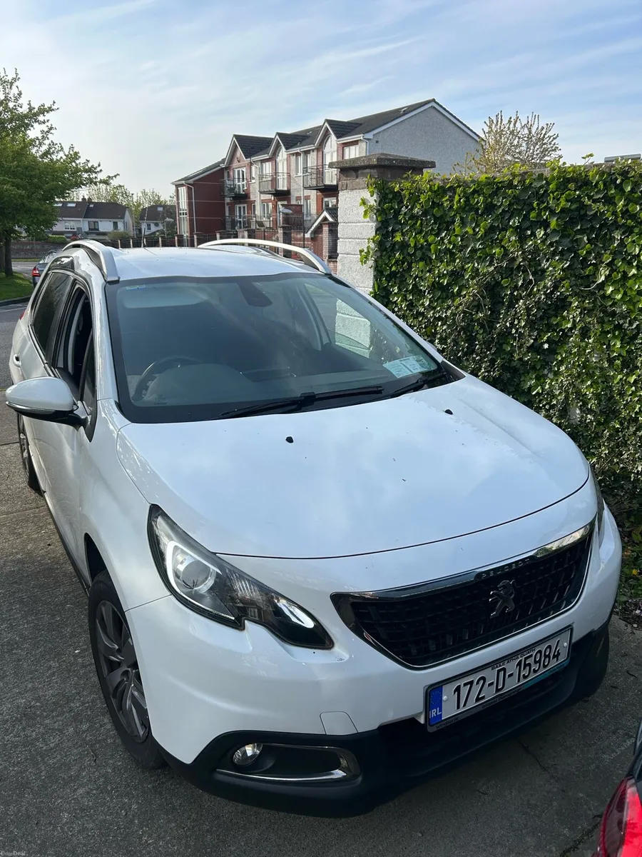 Peugeot 2008 1.2 automatic - Image 1