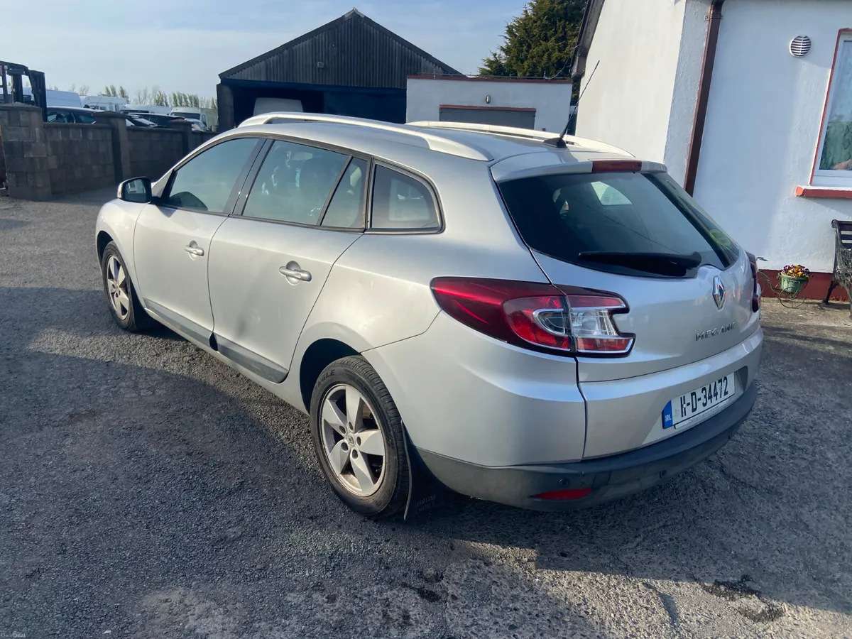 Renault Megane 2011 nct and taxed - Image 4