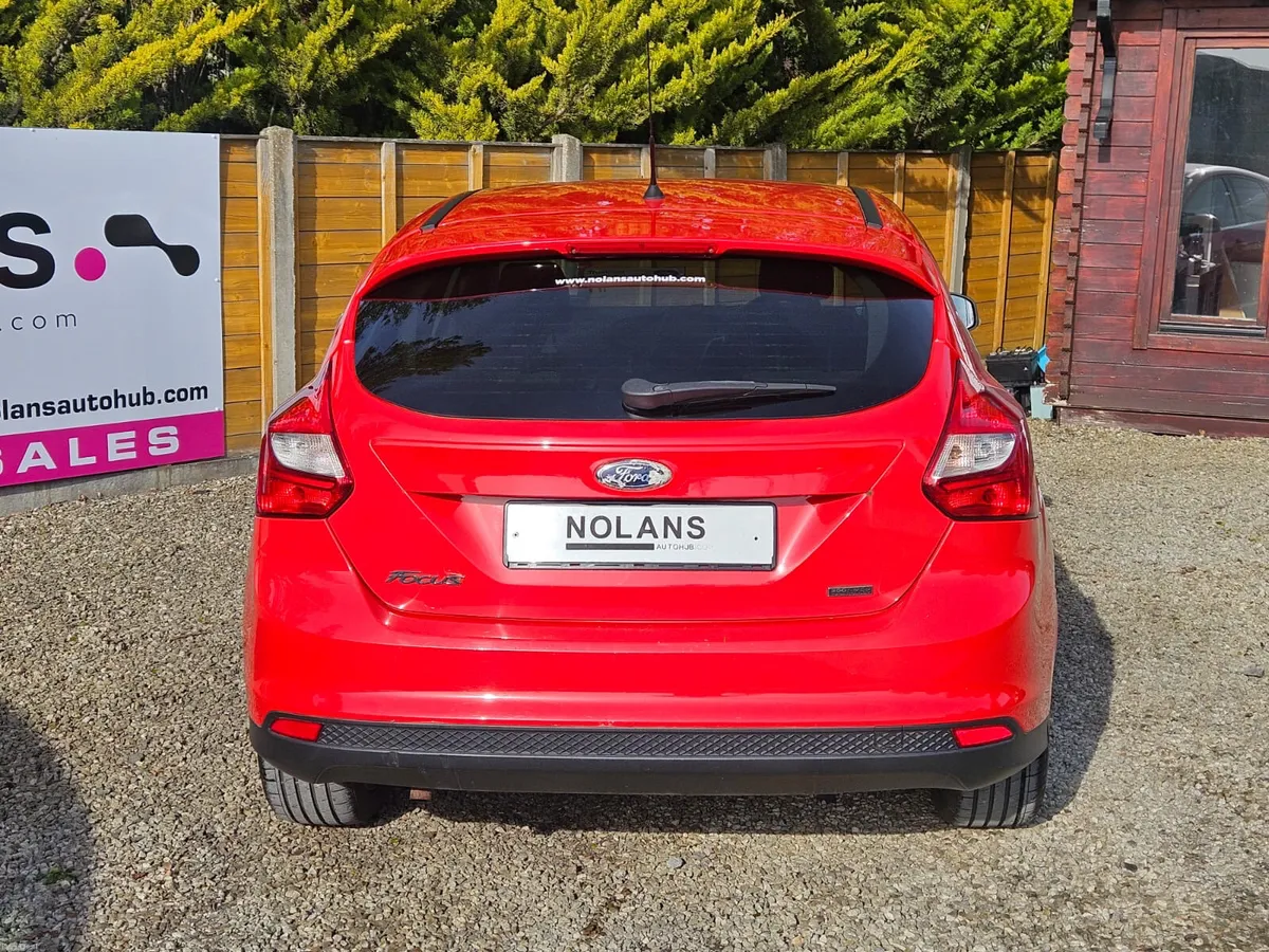 2013 ford focus petrol manual - Image 2