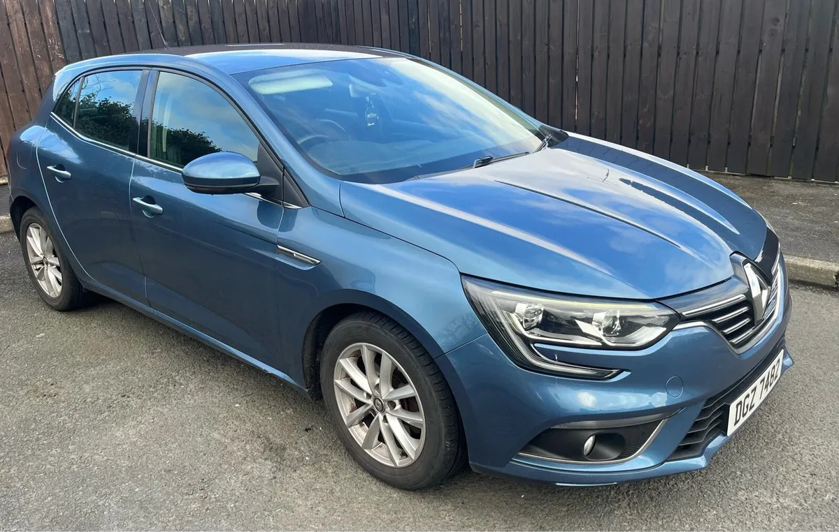 Renault Megane Dynamique 2016 - Image 1