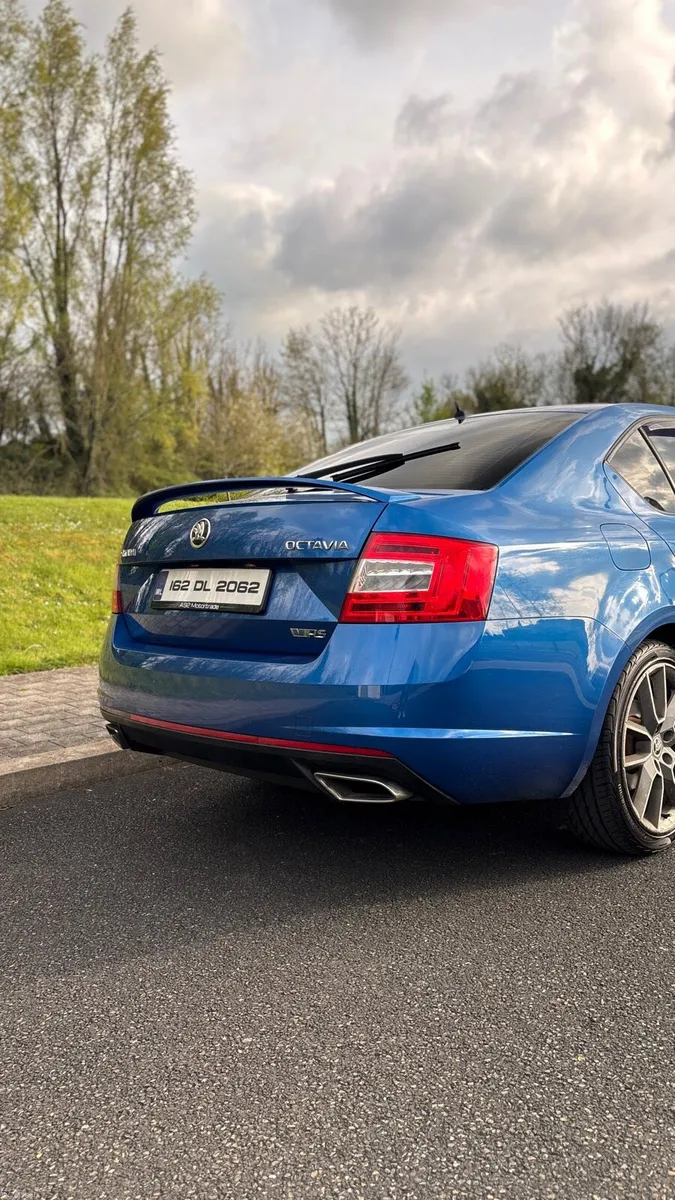 2016 (162) Skoda Octavia VRS 2.0L Manual - Image 4