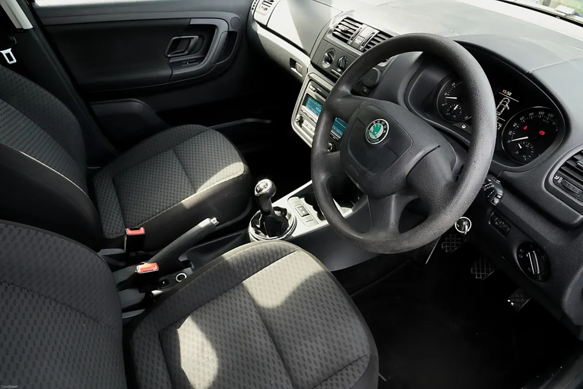 2012 Skoda Fabia 1.2 Petrol Manual Estate - Image 2