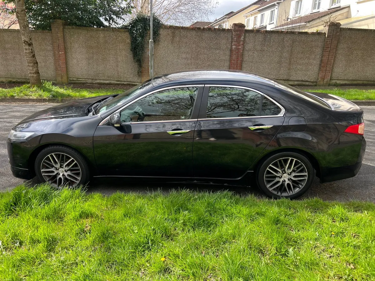 Honda Accord 2012 Type-S - Image 3