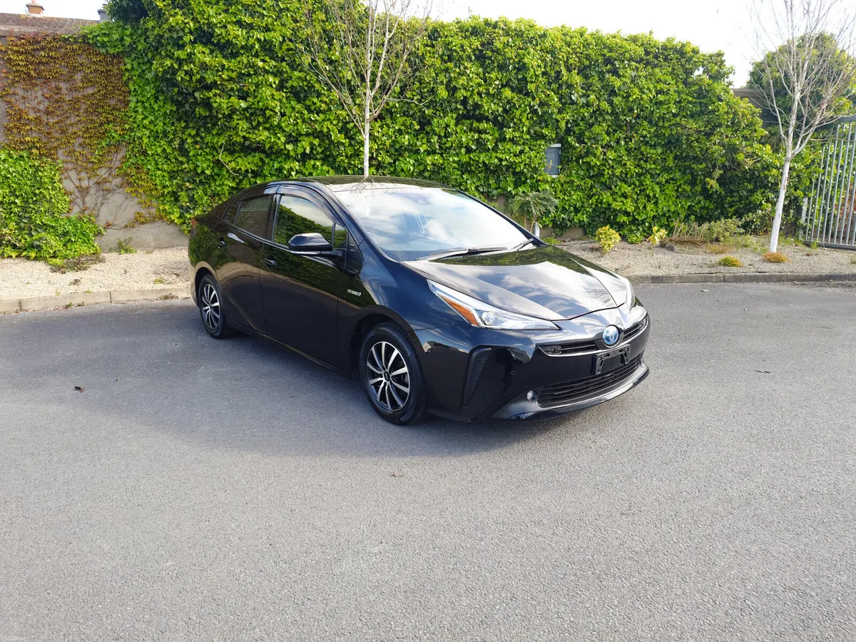Toyota Prius Hybrid S - Image 1