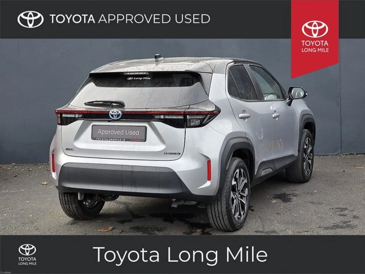 Toyota Yaris Cross 1.5 Hybrid Luna Sport 5dr ‘’Iri - Image 2