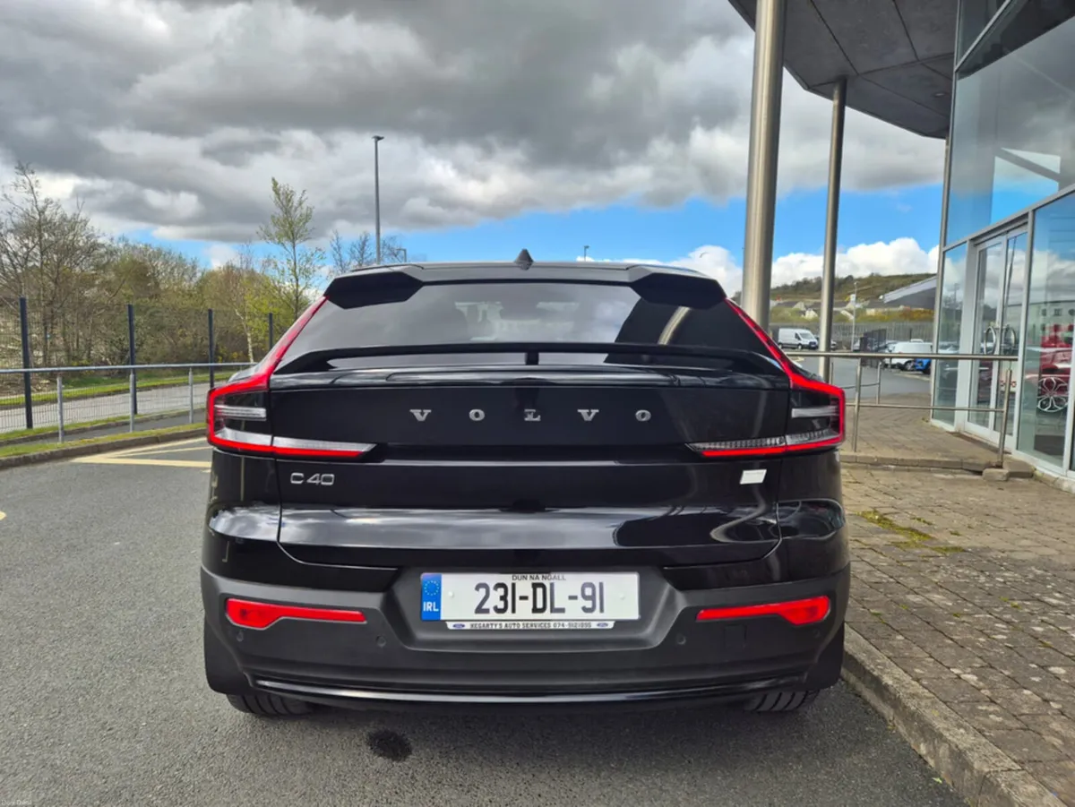 Volvo C40 RECHARGE ULTIMATE 5DR AUTO - Image 4