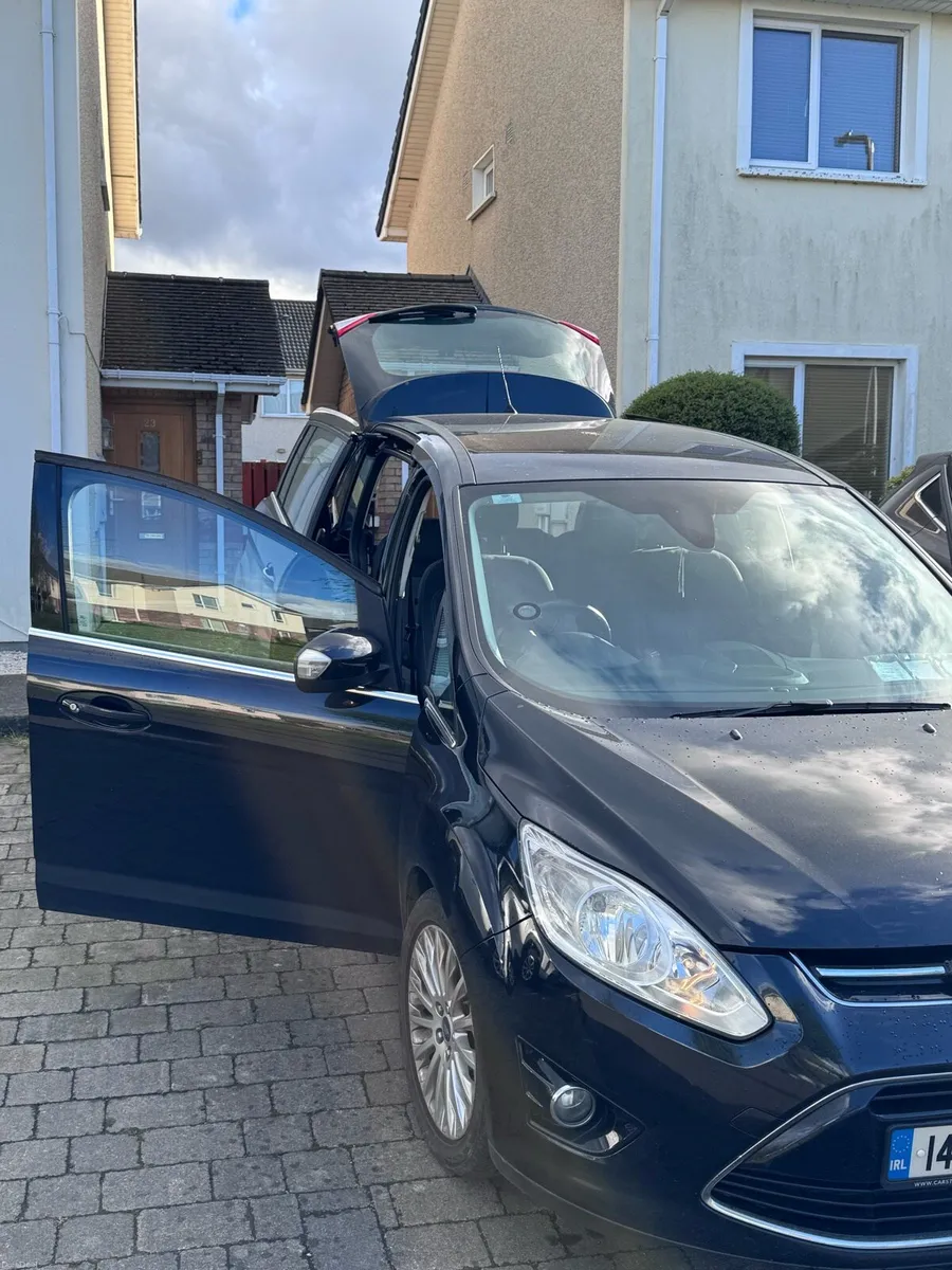 Ford C-max Automatic 7 seater - Image 3