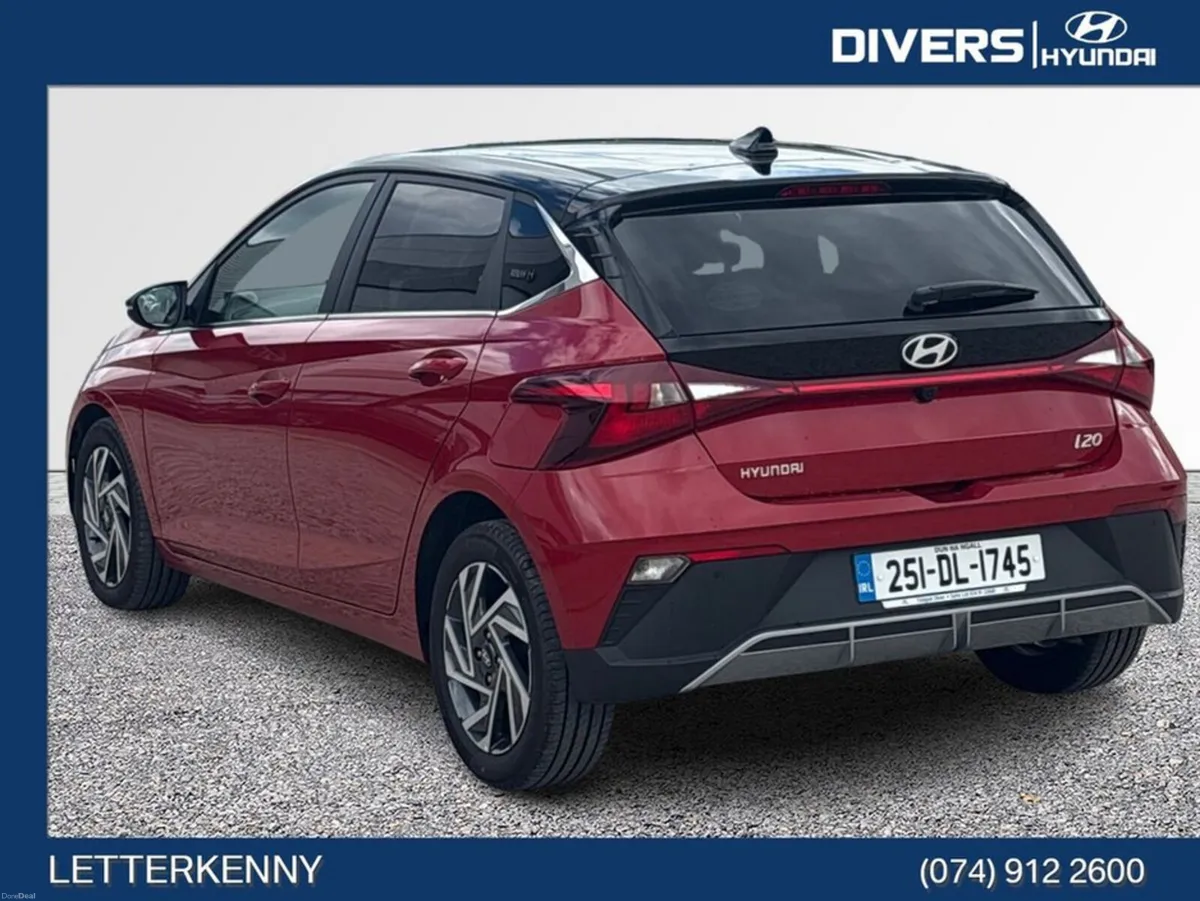 Hyundai i20 Deluxe Plus 2tone - Image 2