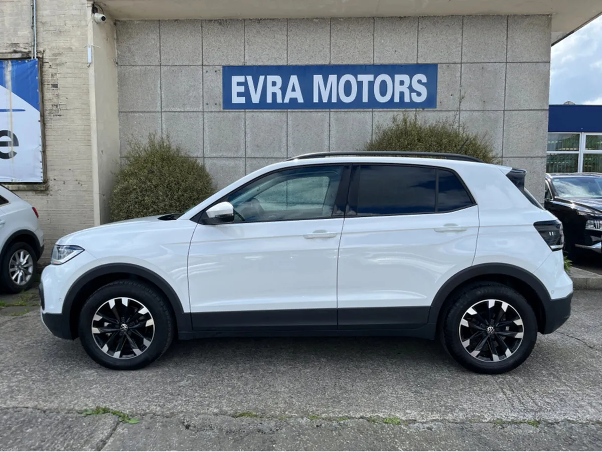 Volkswagen T-Cross ACTIVE AUTOMATIC 1.0 PETROL //L - Image 6
