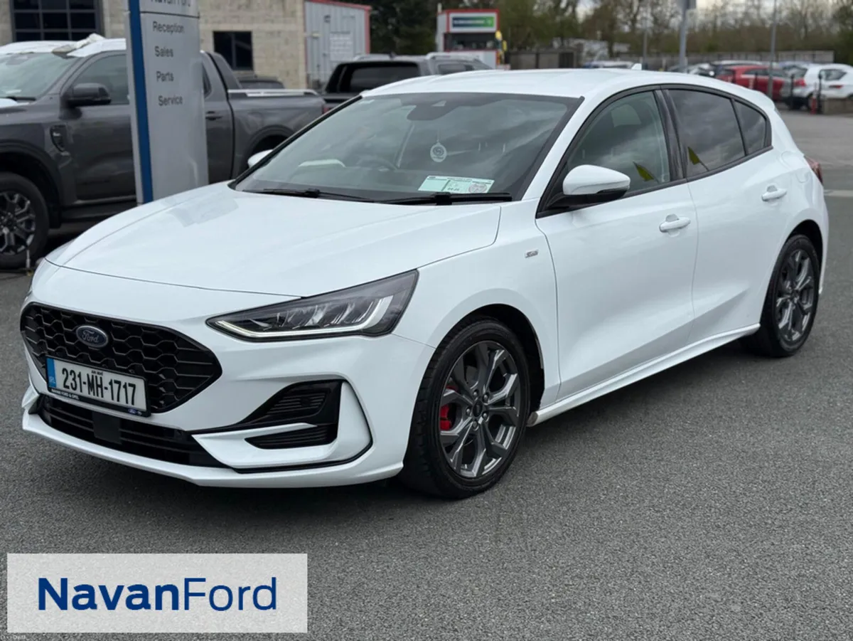 Ford Focus St-Line 1.0 EcoBoost 125Ps  **Warranty - Image 2