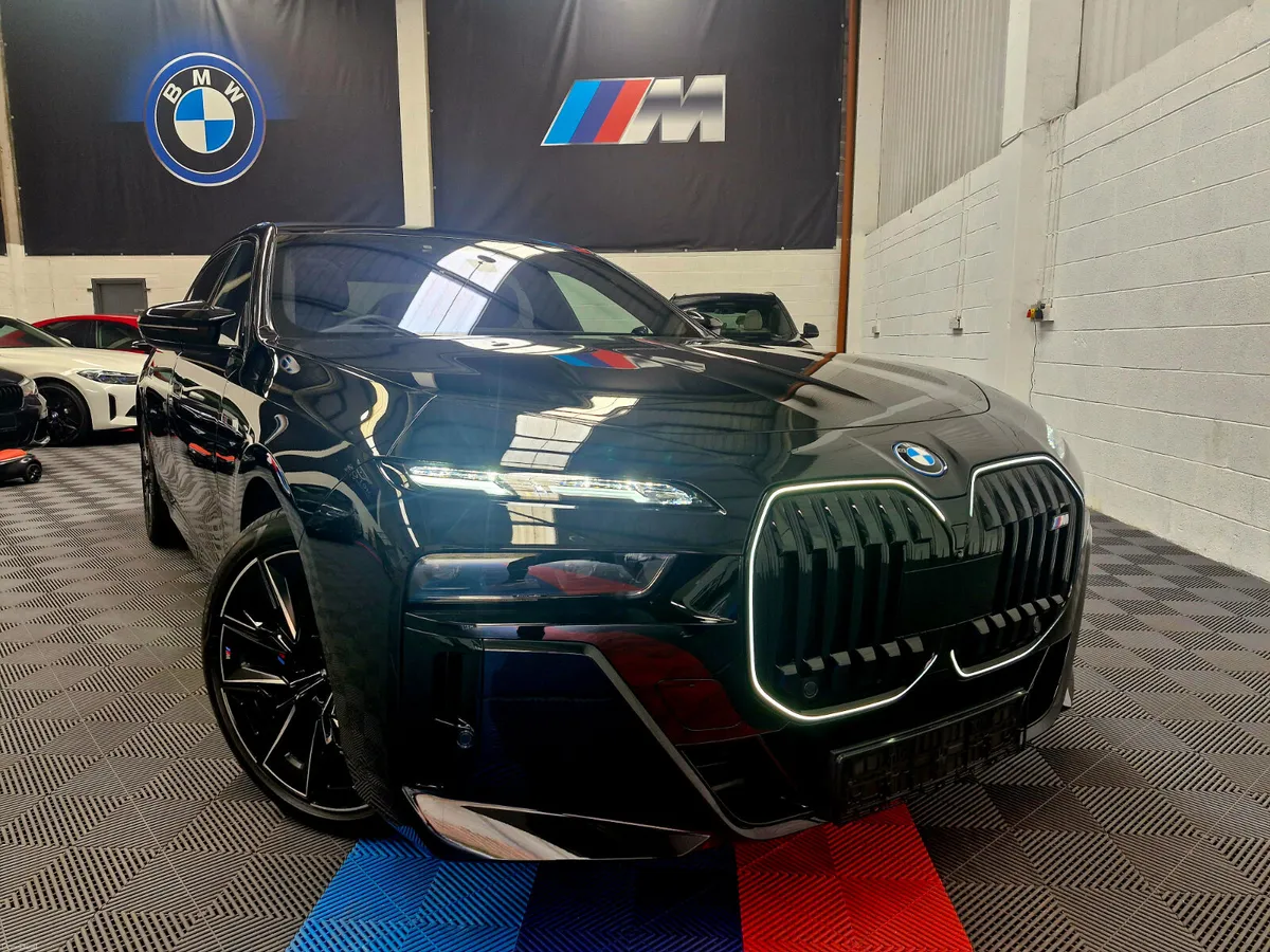 M70 XDRIVE ^^ULTIMATE^^  OVER  €250,000 ++ NEW - Image 3