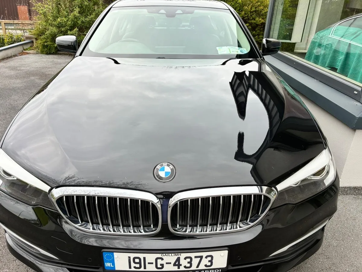 2019 BMW 5 Series 520 D G30 SE Like New - Image 2