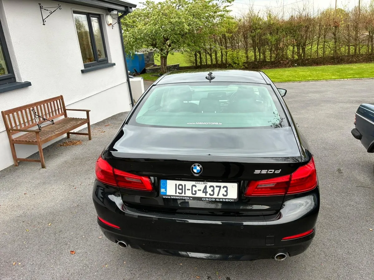 2019 BMW 5 Series 520 D G30 SE Like New - Image 4