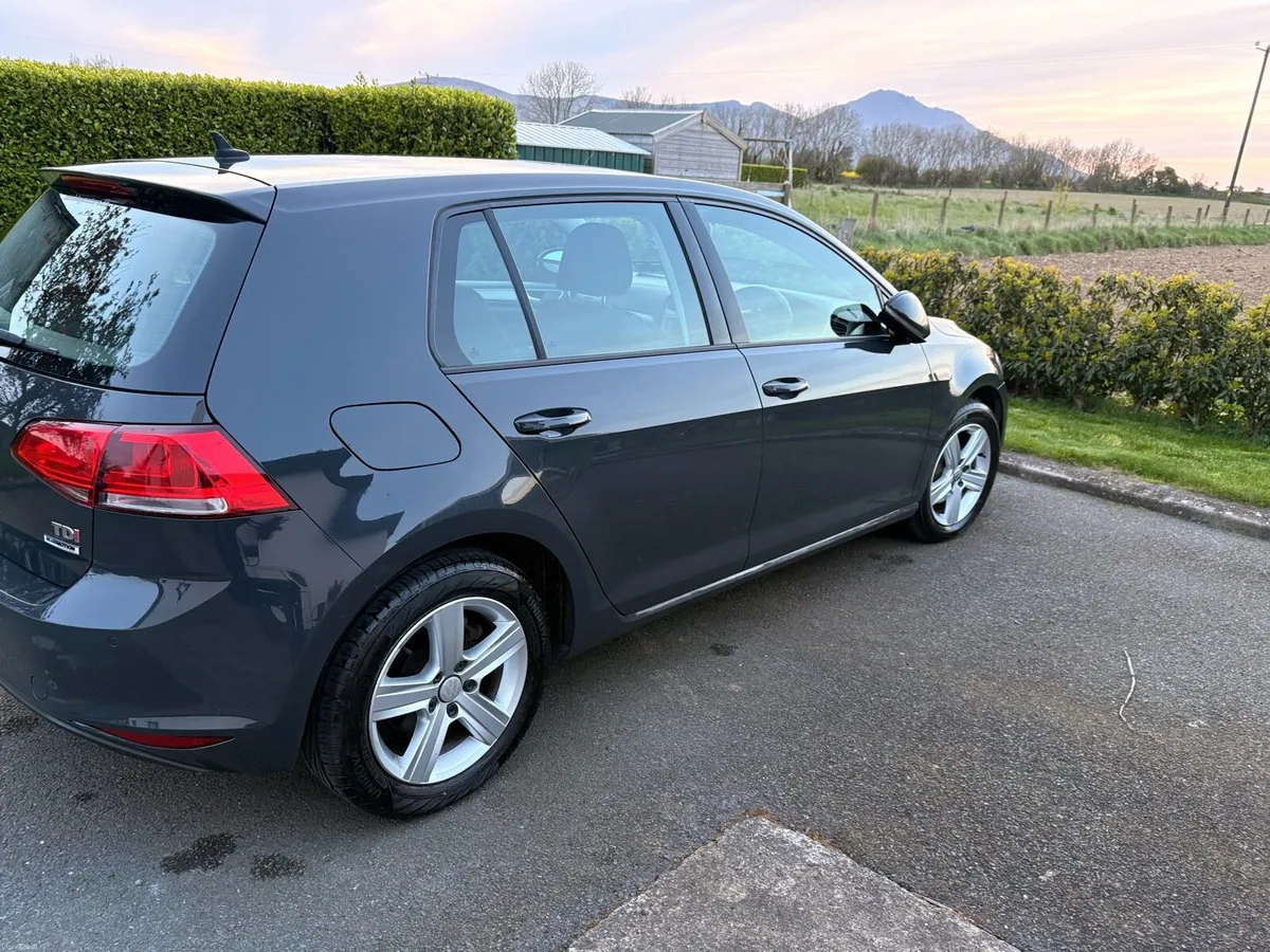 VW Golf - Image 2