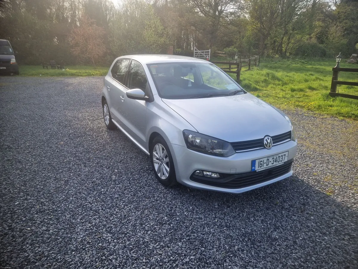 Volkswagen Polo 2016 - Image 2