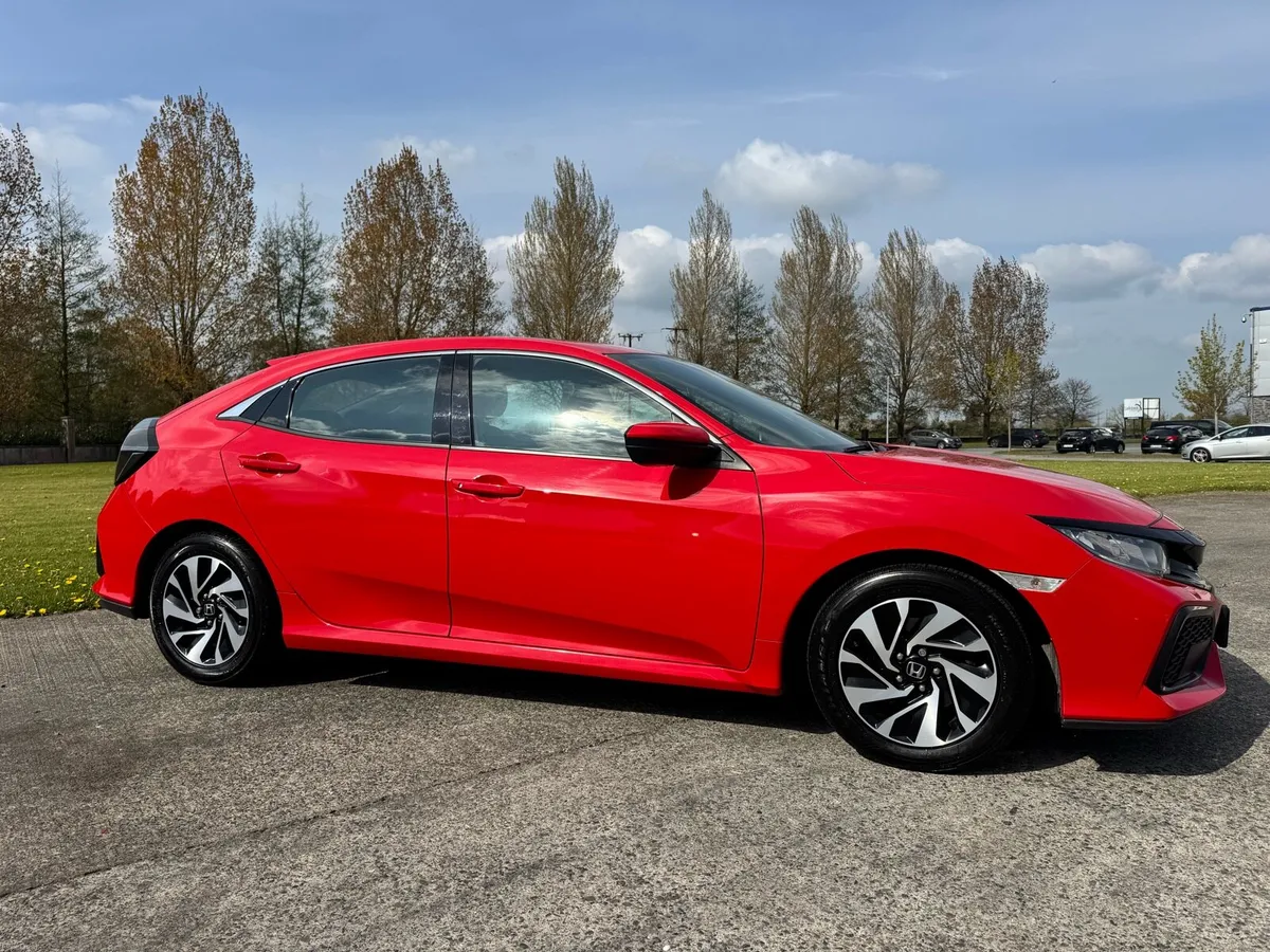 ** Honda Civic Idtec LOW MILES/ 1 OWNER / MINT!** - Image 3