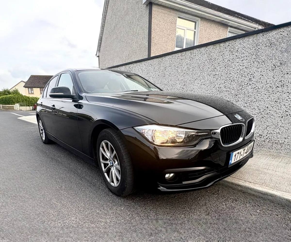 BMW 320d Luxury - Image 2