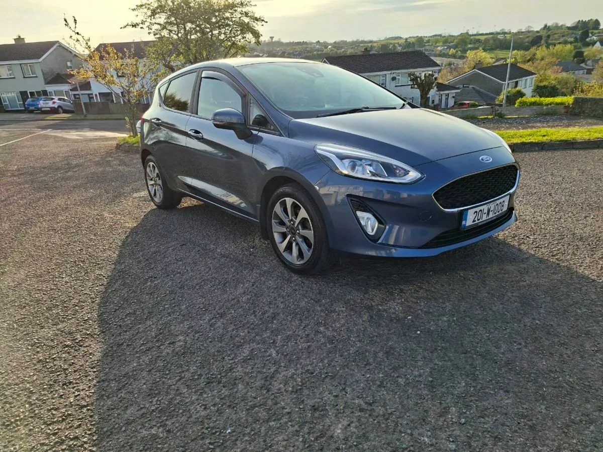 FORD FIESTA 1.1 ZETEC 201 - ONE OWNER FROM NEW - Image 1