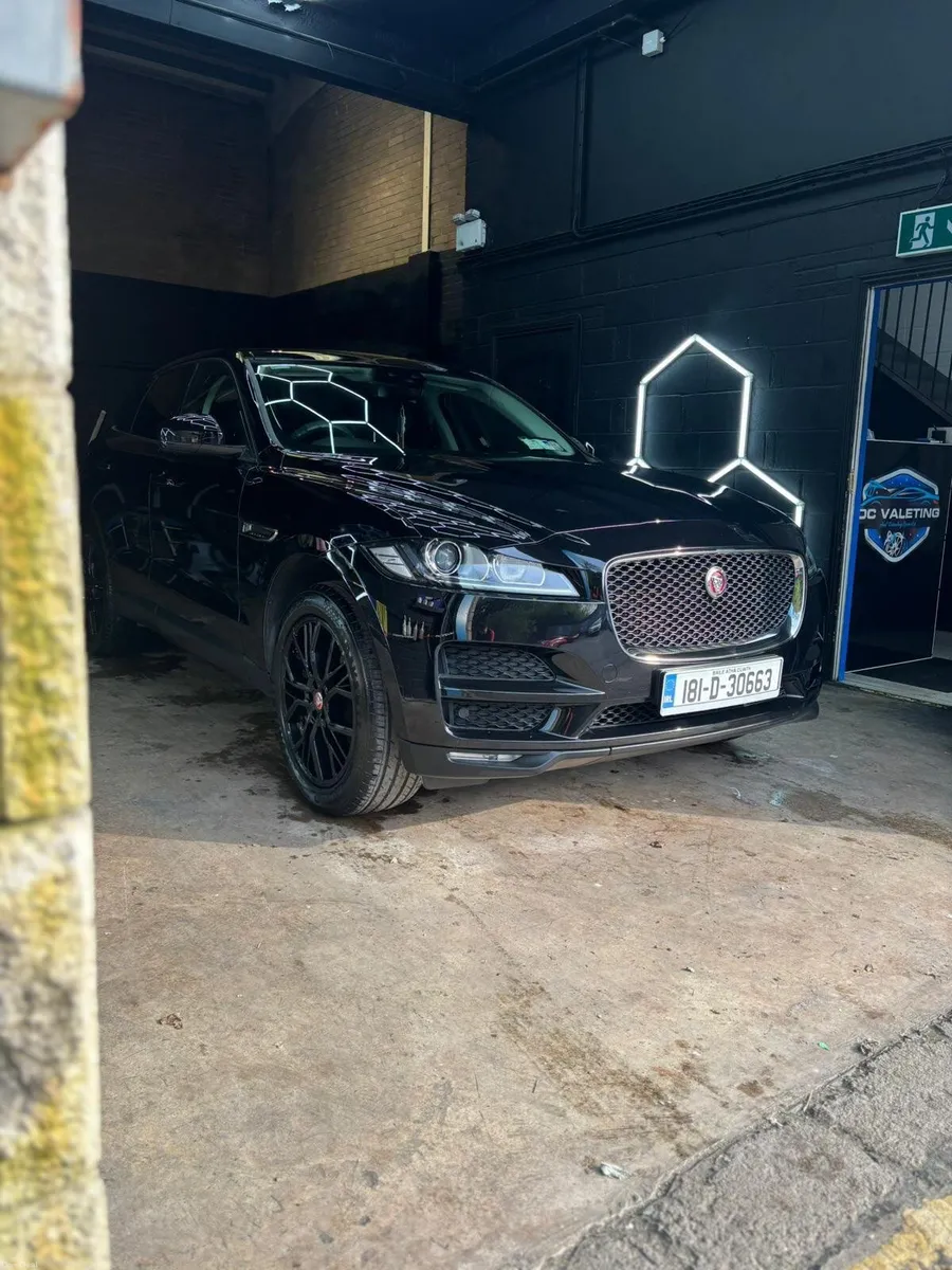 Jaguar F-Pace 2018 - Image 2