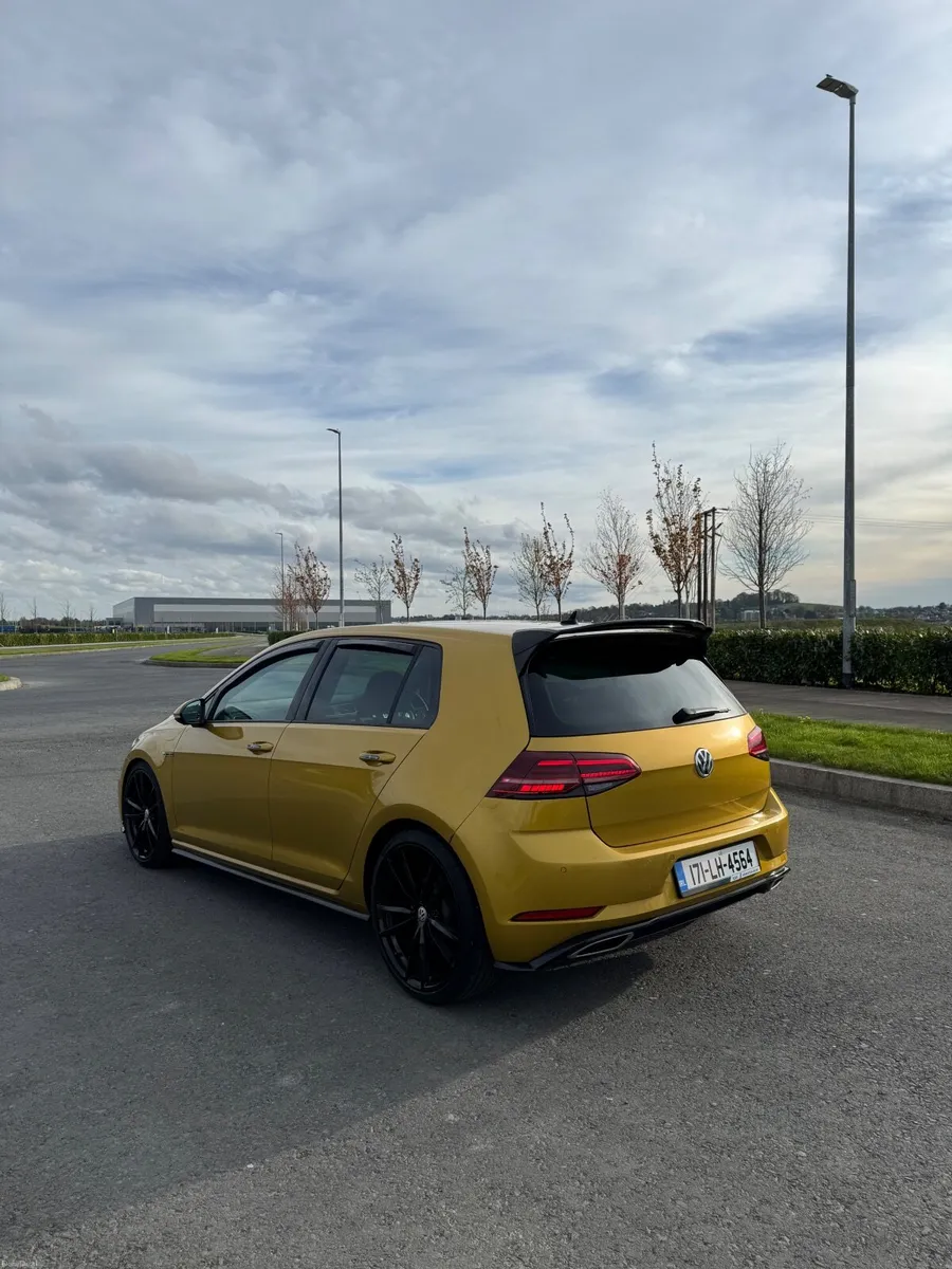 Volkswagen Golf 7.5 R-line Nct 04/28 2.0tdi - Image 3