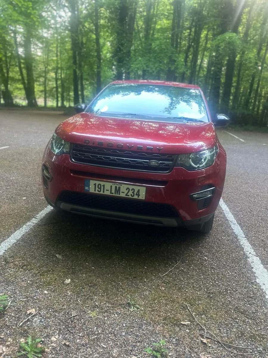 Land Rover Discovery Sport 2019 - Image 1