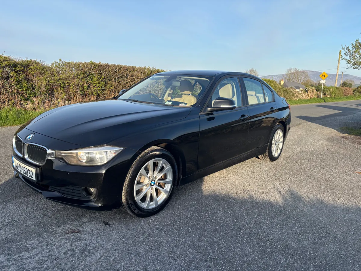 BMW 3-Series 2014 320 D - Image 3