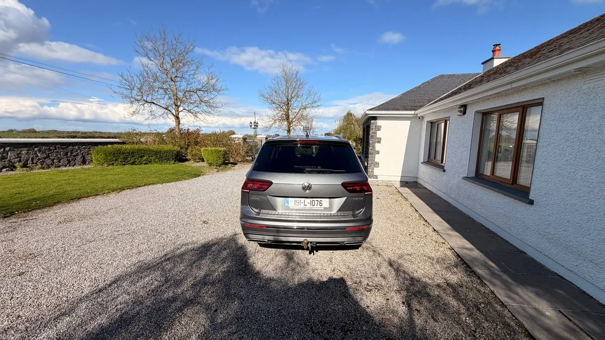 Volkswagen Tiguan all space 7 seats - Image 4