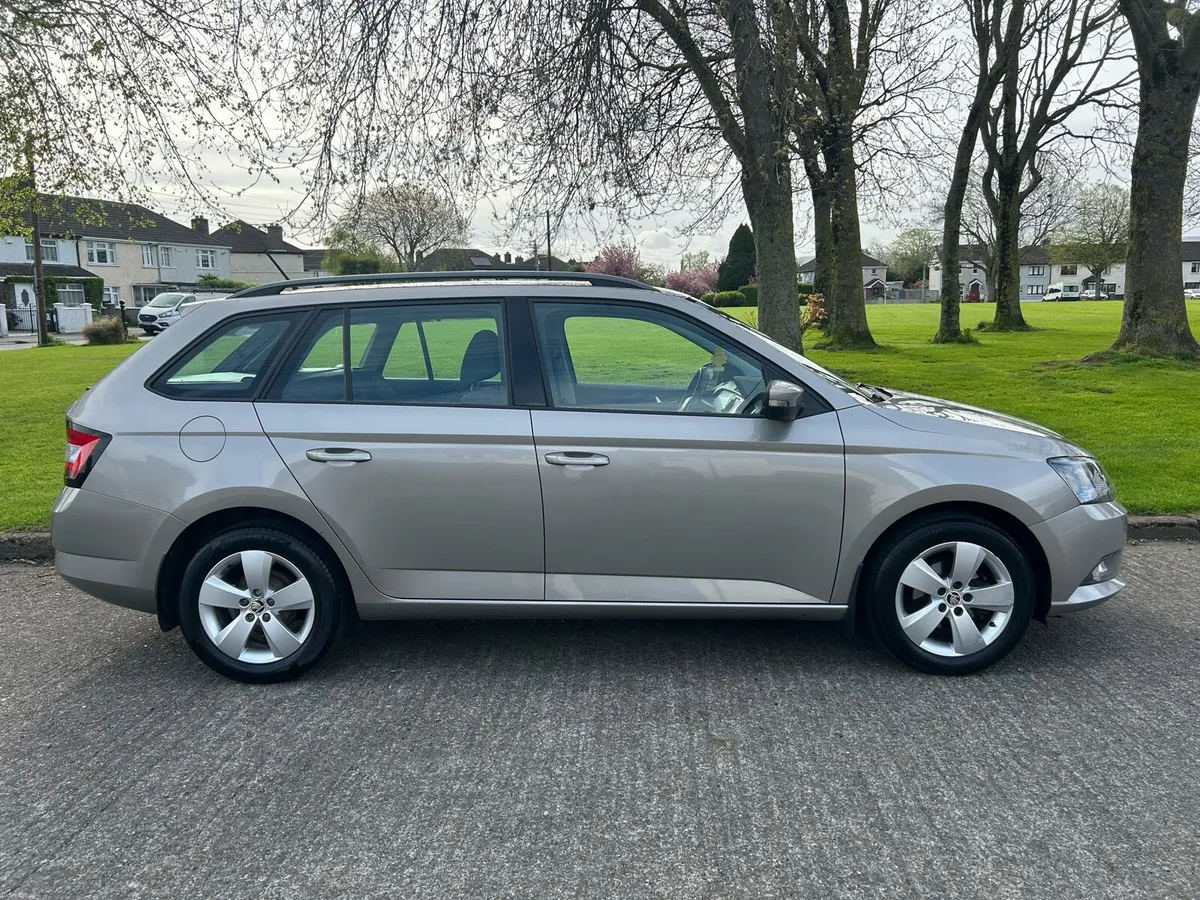 2017 Skoda Fabia 1.0 MPI // NCT & TAX - Image 2