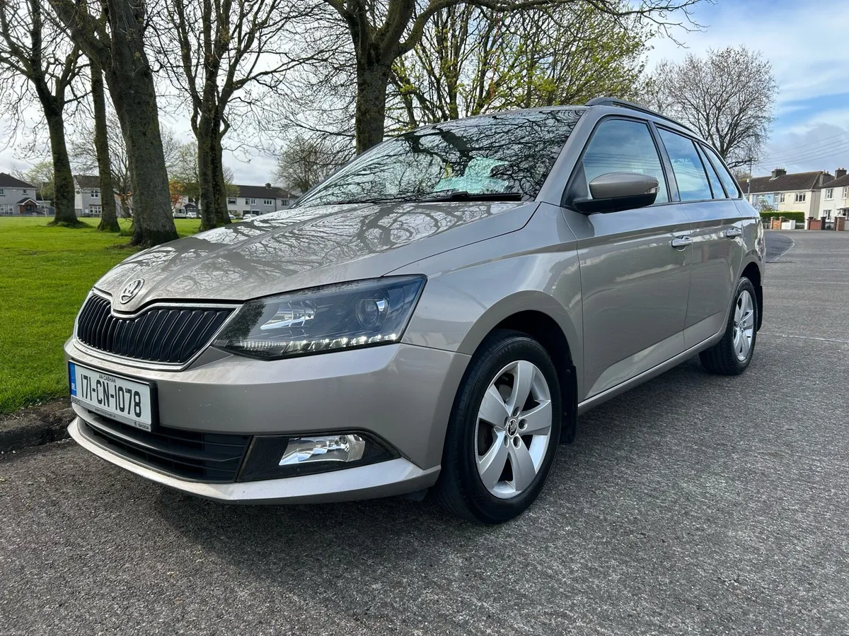 2017 Skoda Fabia 1.0 MPI // NCT & TAX - Image 4