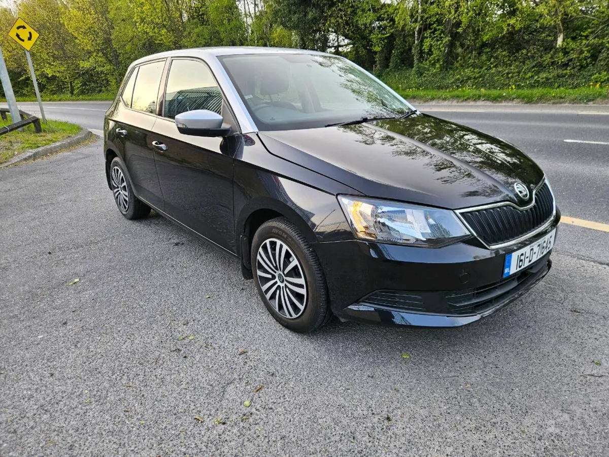 2016 Skoda Fabia - Image 2