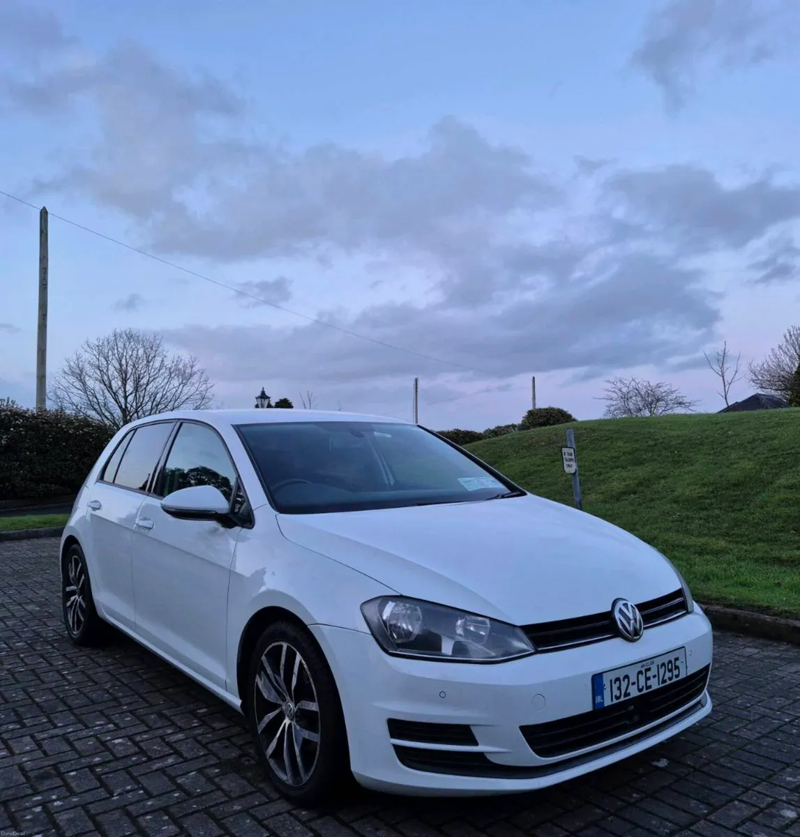 Volkswagen Golf 1.4 petrol...nct and tax - Image 1