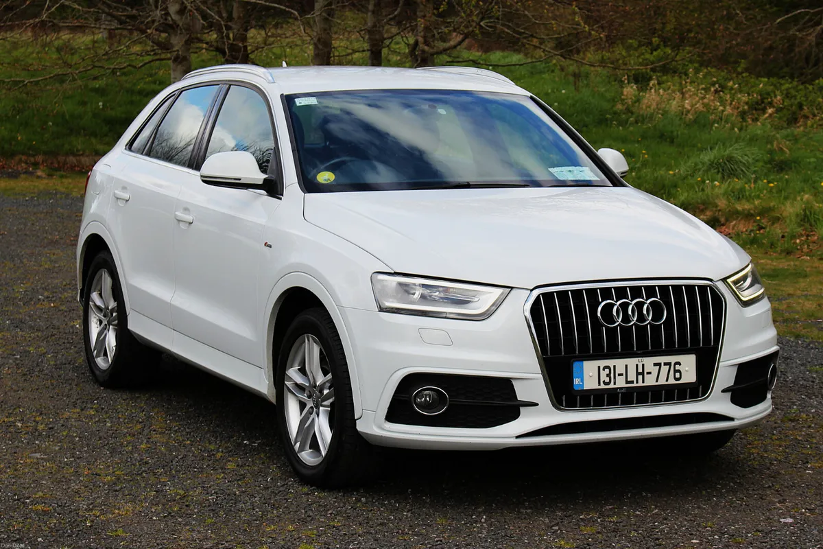 Audi Q3 S-LINE/MANUAL/ 1 OWNER/F.S.H./NEW T.B. - Image 2