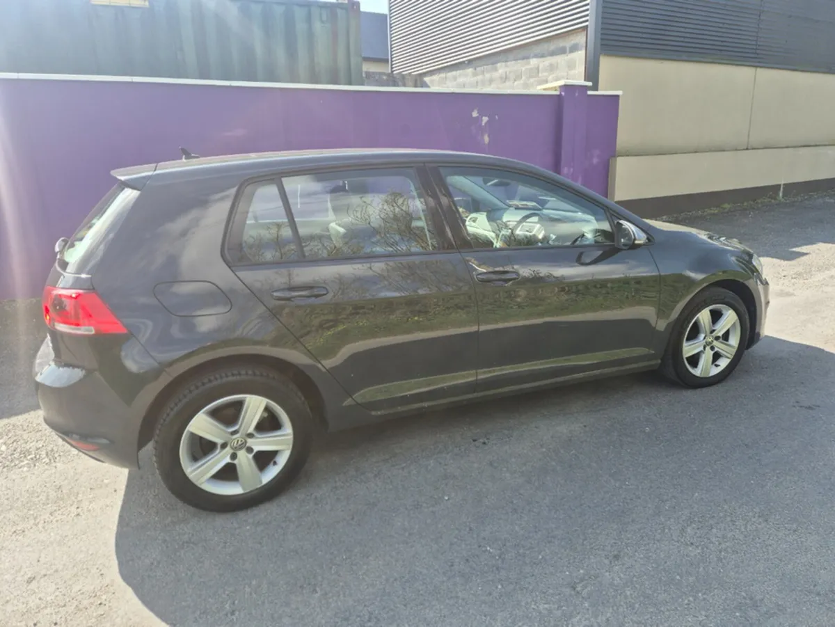 Volkswagen Golf 1.6 TDI MATCH EDITION BLUEMOTION 1 - Image 4