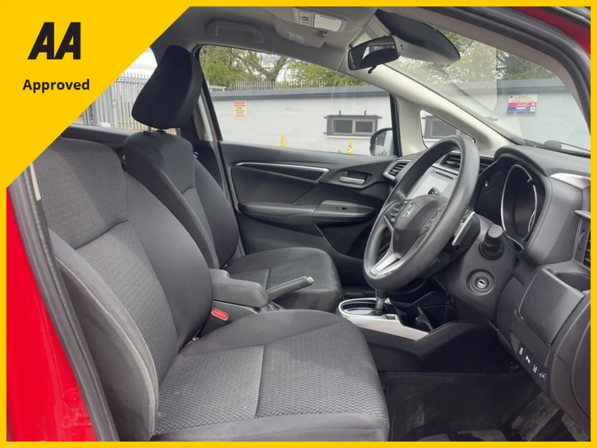Honda Jazz AUTO SE NAV I VTEC FREE DELIVERY - Image 6