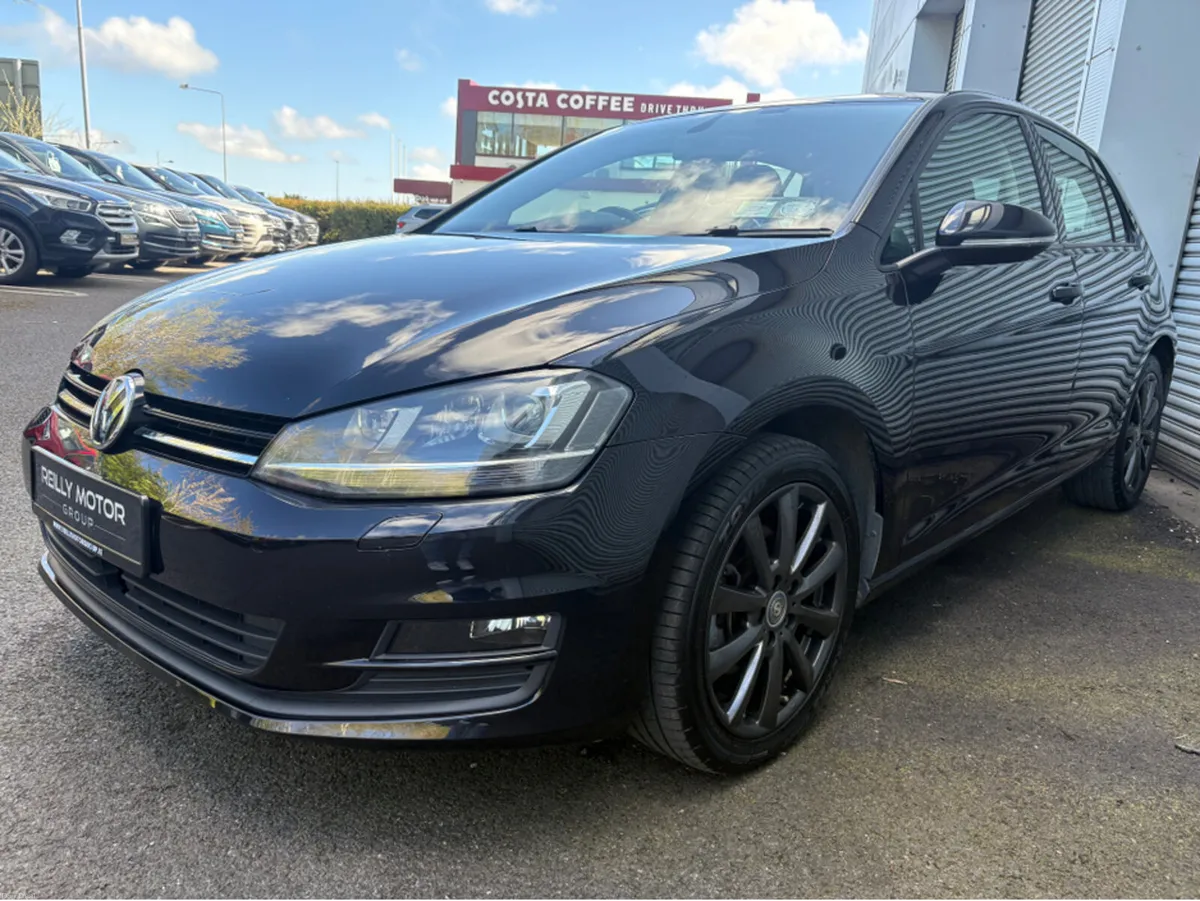 Volkswagen Golf 1.2 PETROL AUTO COMFORTLINE - Image 3