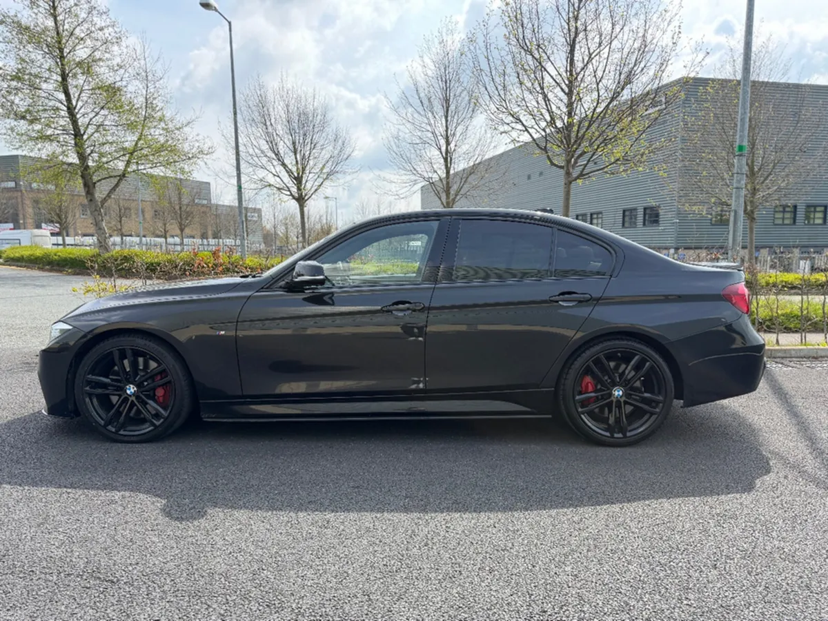 BMW 3-Series 330D M SPORT SHADOW EDITION *NEW NCT* - Image 2