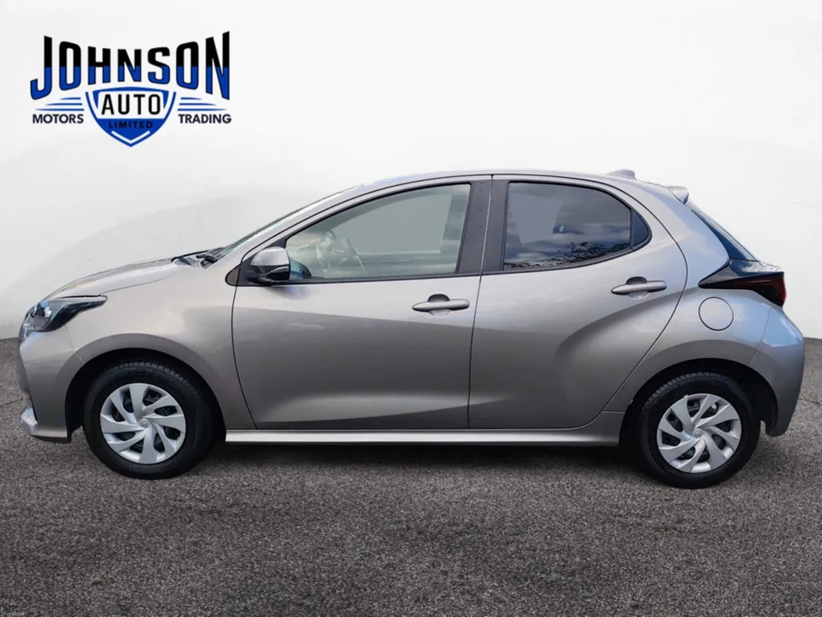 Toyota Yaris 1.0 Petrol Auto - Image 4