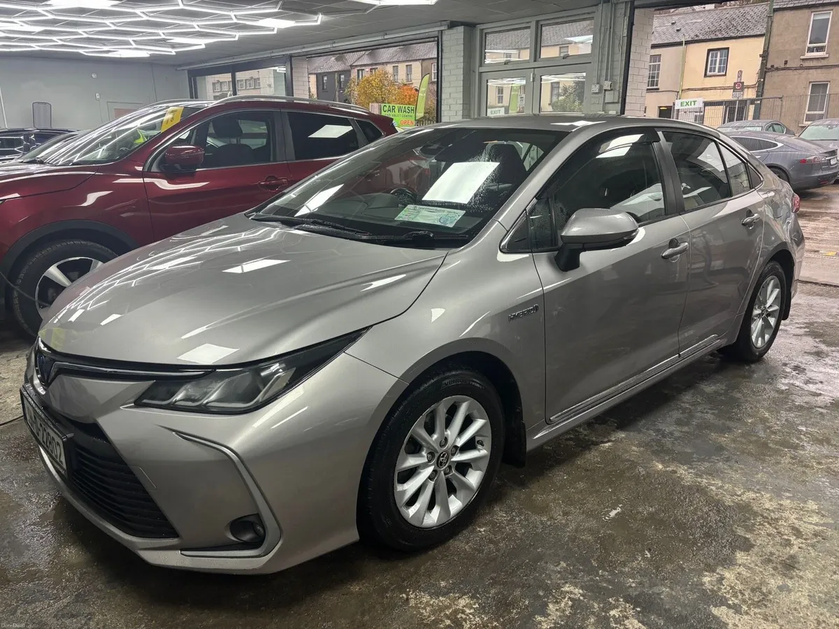 2019 Toyota Corolla Hybrid Luna 145K - Image 4