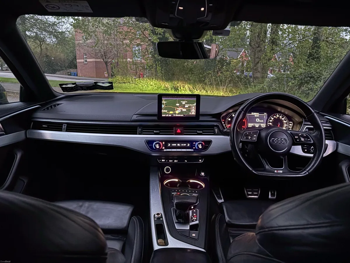 162 Audi A4 Factory S-Line Avant Automatic - Image 4