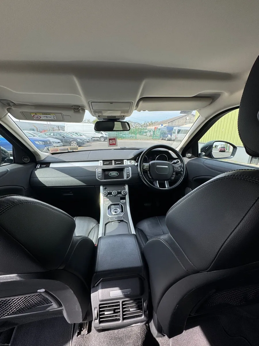 Range Rover Evoque 2.0 TD4 AWD - Image 4