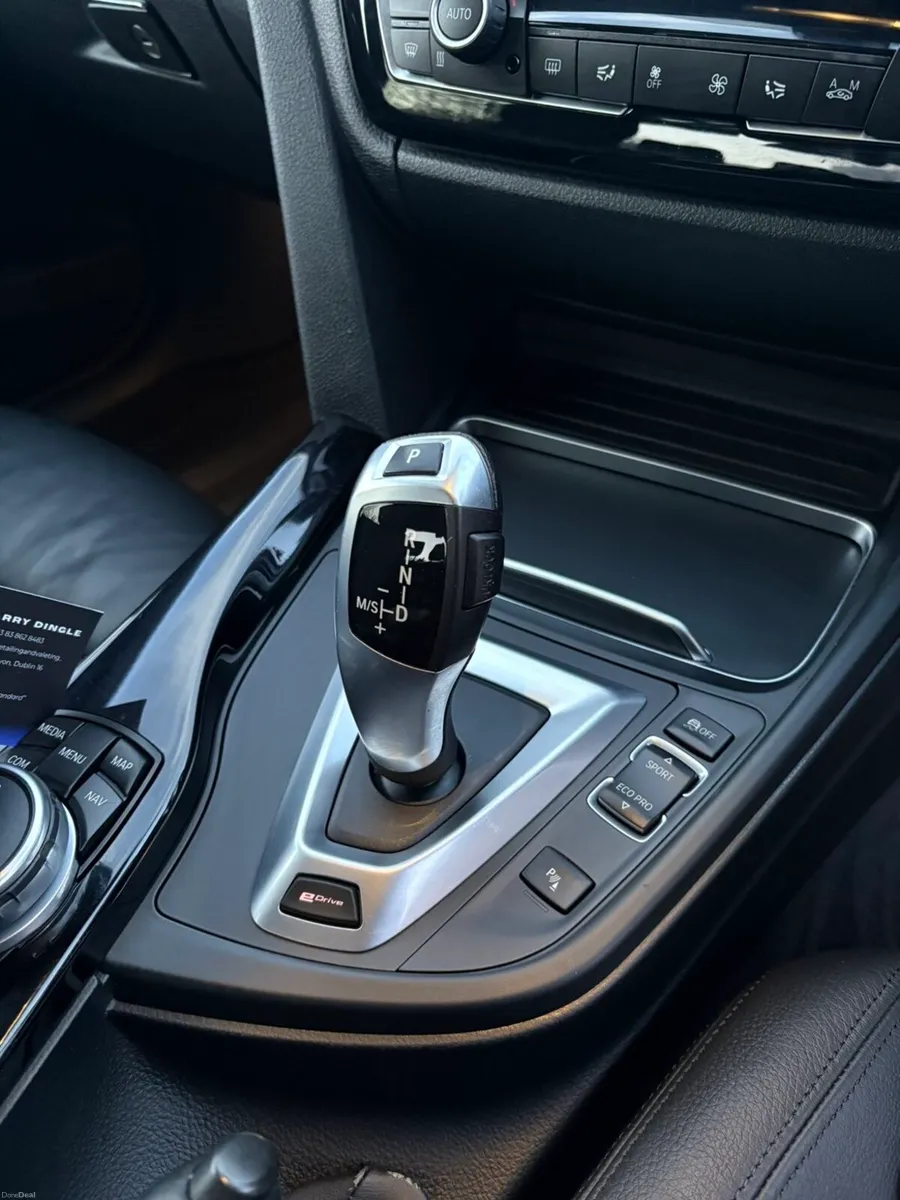 BMW 330e M-Sport Shadow Edition - Image 3