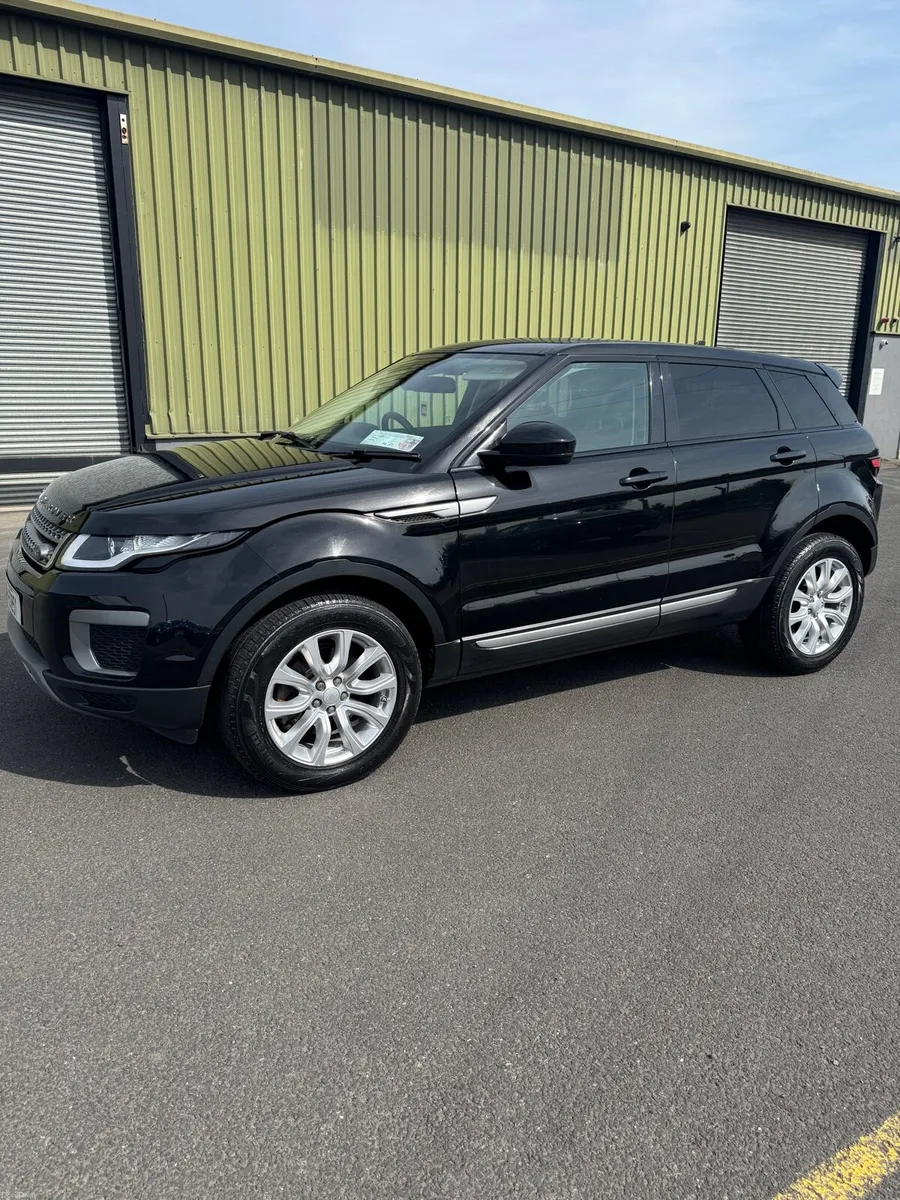 Range Rover Evoque 2.0 TD4 AWD - Image 1