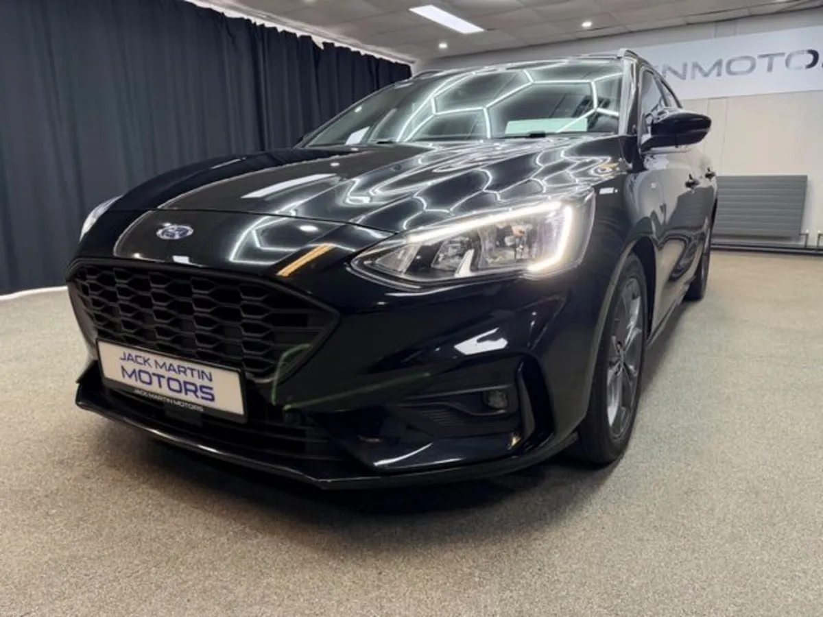 Ford Focus ST-LINE TDCI - Image 3