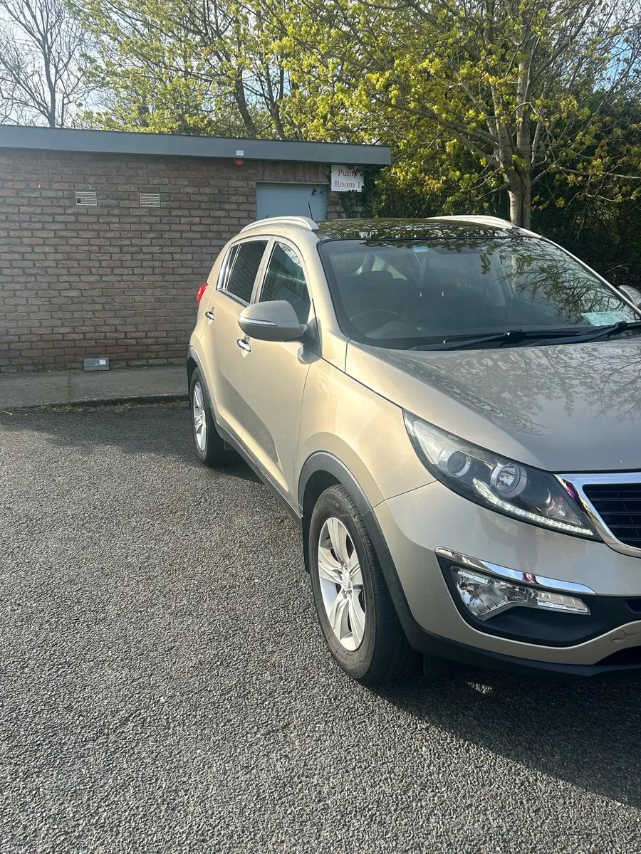 2013 Kia Sportage - Image 2