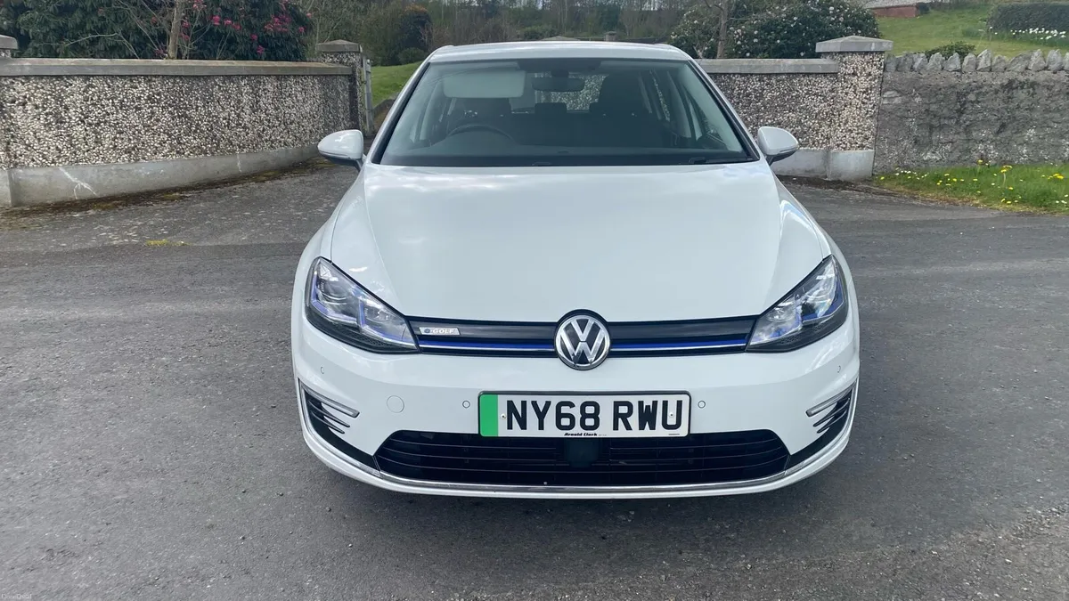 Vw e-golf . Fully electric , automatic,61k 99kw - Image 3
